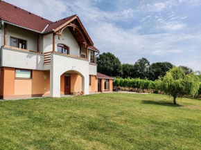 Winery Villa, Vinica